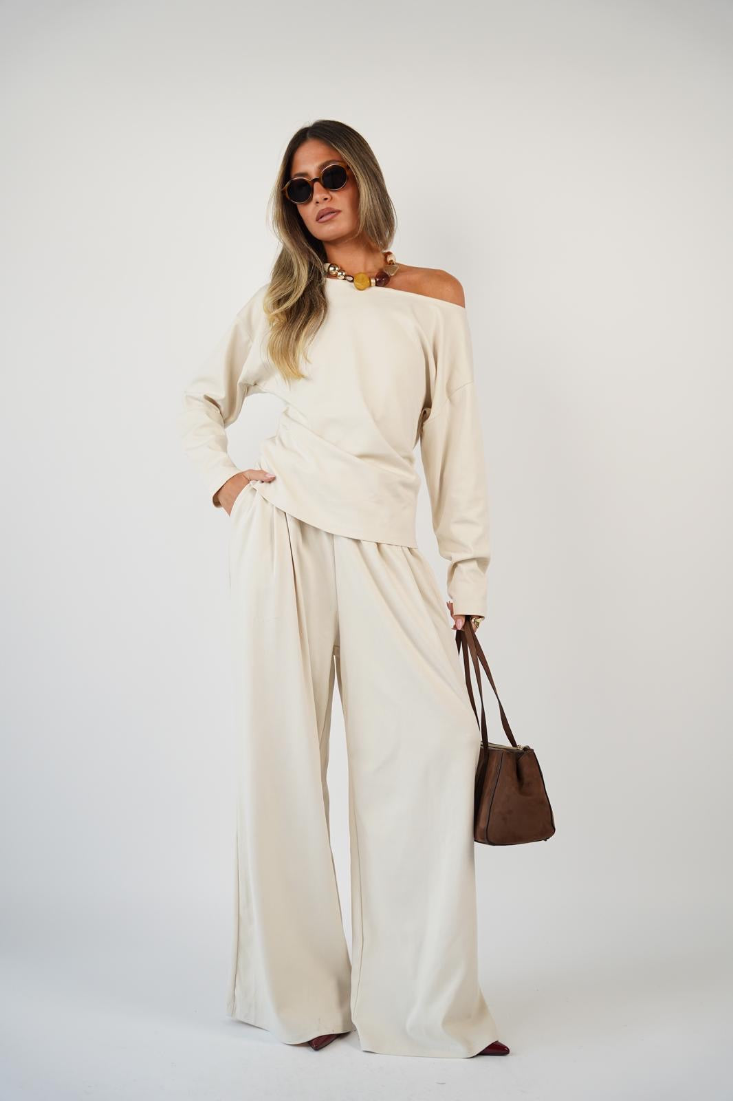 חליפות ואוברולים