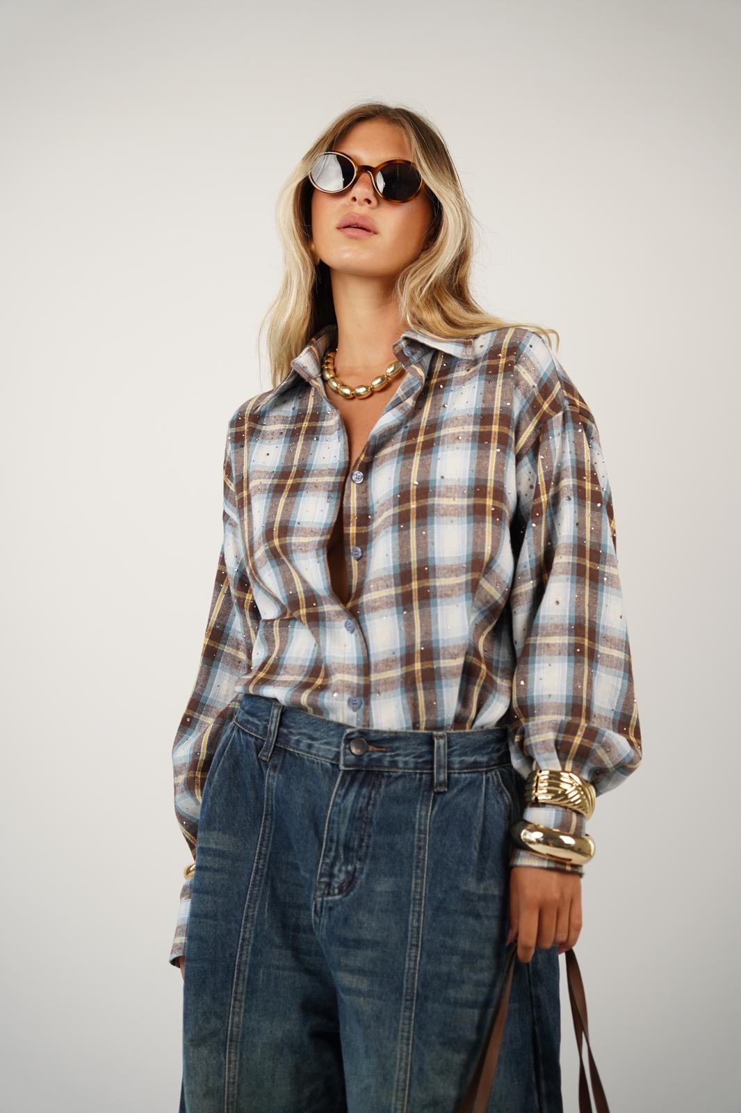 חולצה מכופתרת משבצות עם אבנים לנשים - דגם טלין בצבעים כחול, אדום וחום