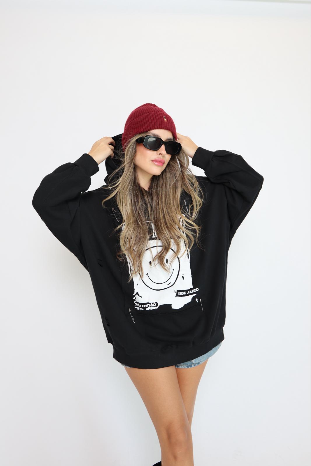 פוטר בגזרה רחבה עם הדפס לנשים - דגם רוס בצבעים שחור, אפור וירוק