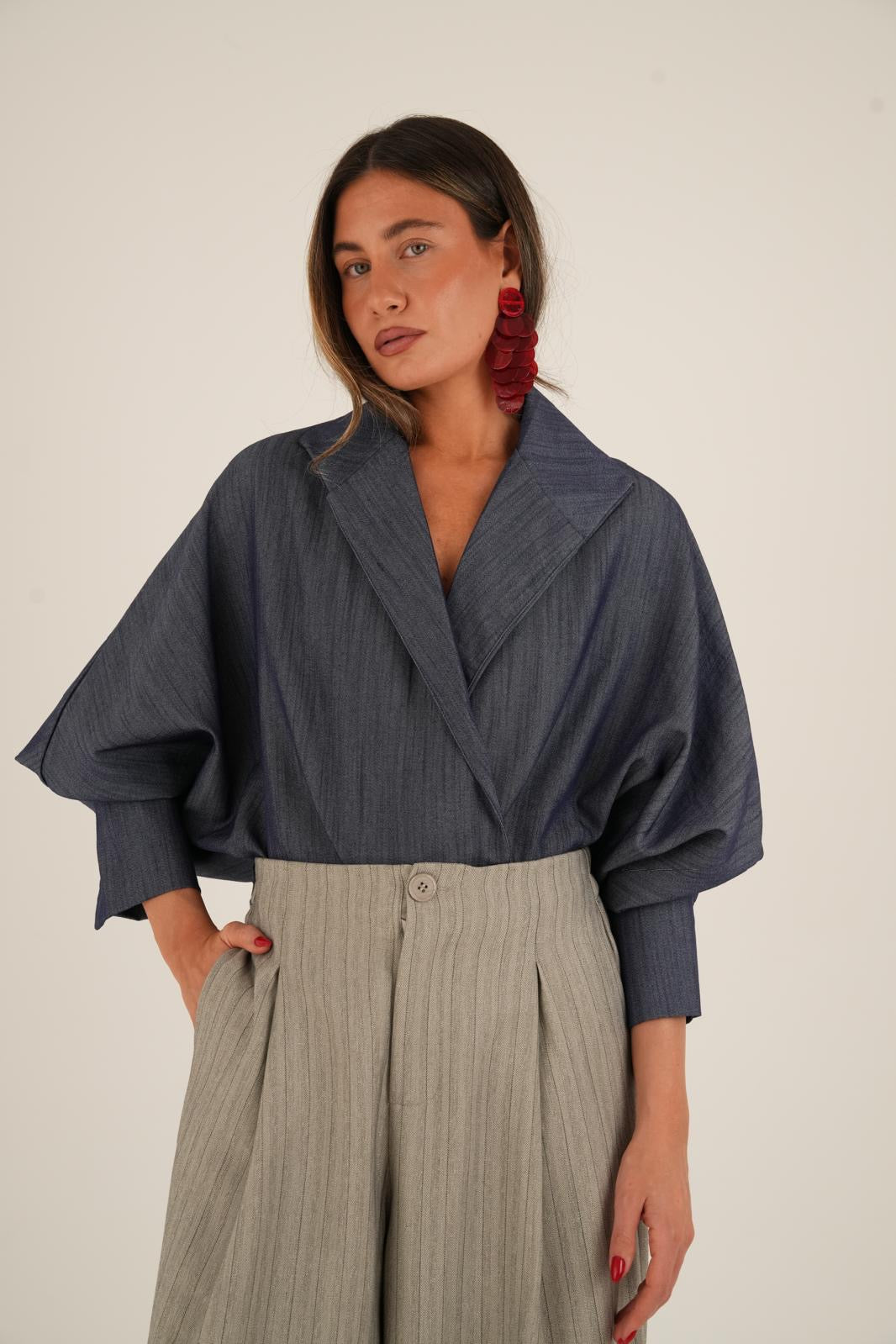 חולצת שאנון