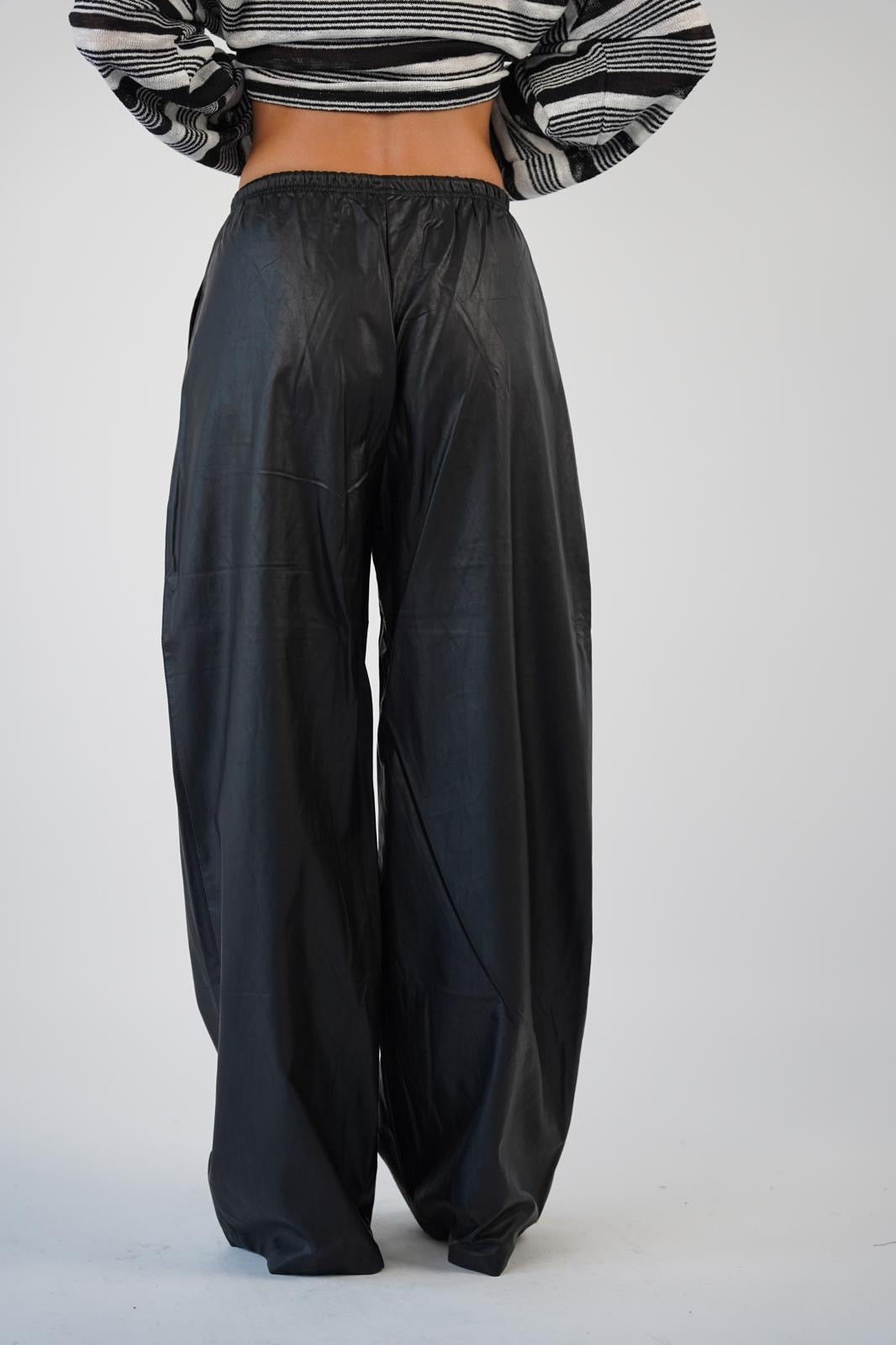 מכנס עור שיין