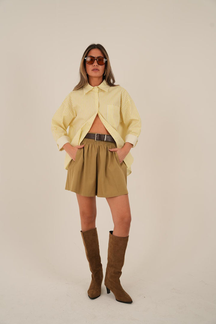 חולצת מוניקה