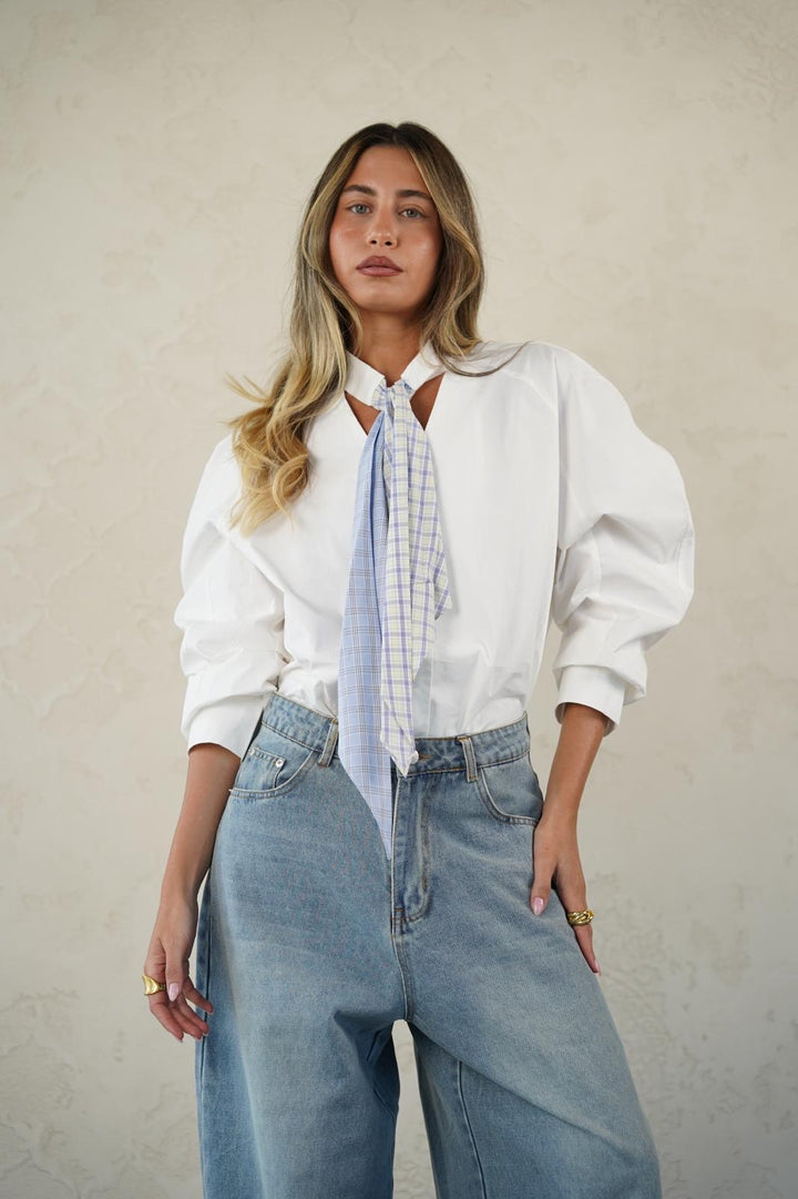 חולצה מכופתרת עם צווארון מיוחד לנשים - דגם גאיה בצבעים לבן וצהוב