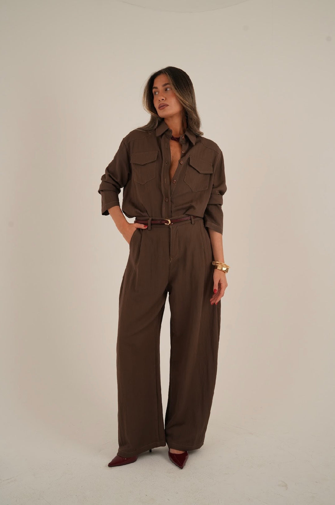 חליפת מייגן