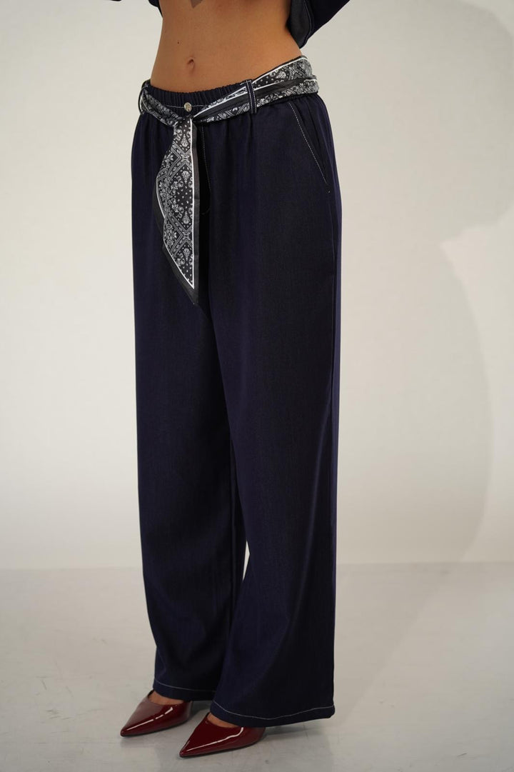 חליפת ג׳ינס לנשים - דגם לוקאס בצבעים כחול ג׳ינס, ג׳ינס בהיר וג׳ינס כהה