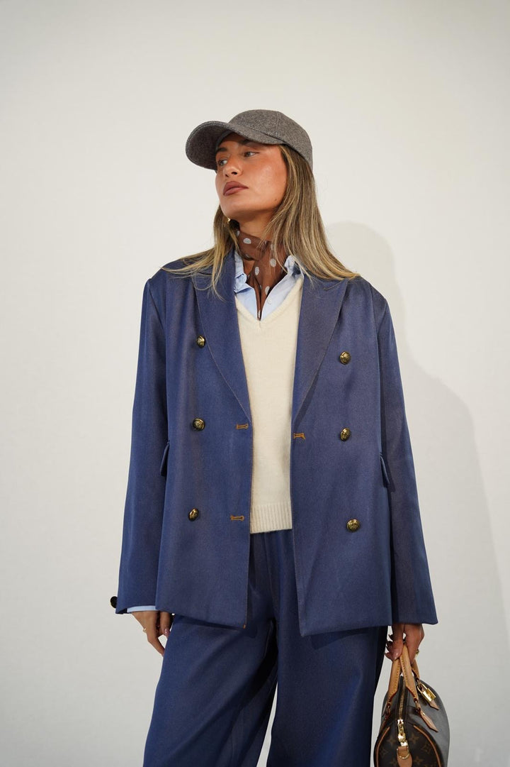 חליפת אלכסנדרה