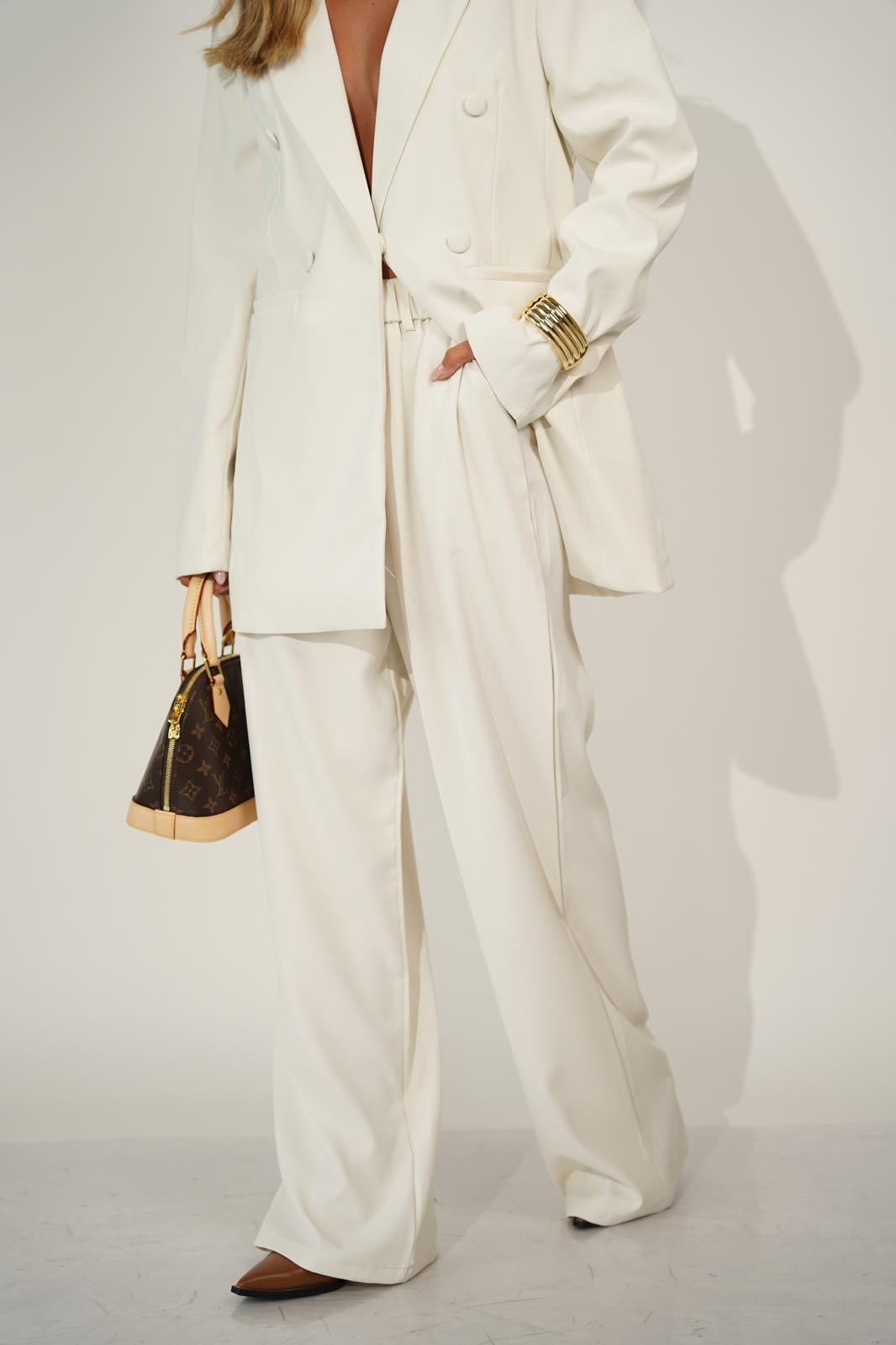 חליפת קיילי