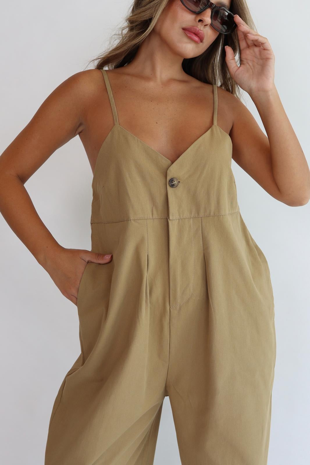 אוברול נשים קצר עם כתפיות – דגם מאיה ב-3 צבעים | RFA Fashion