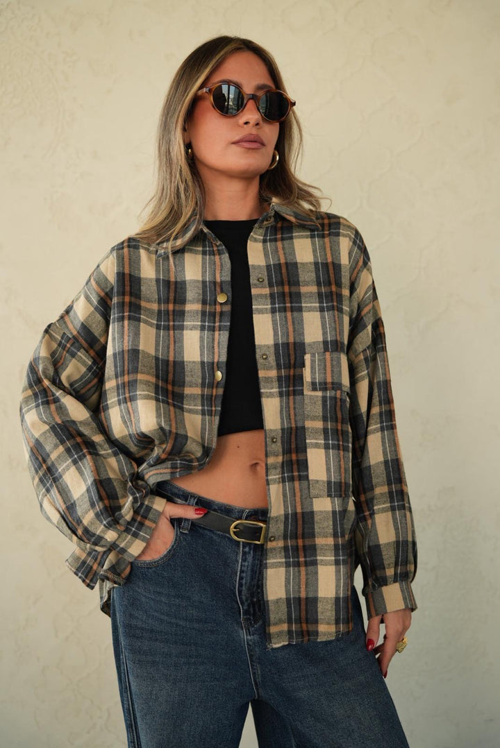 חולצה מכופתרת משבצות נינה