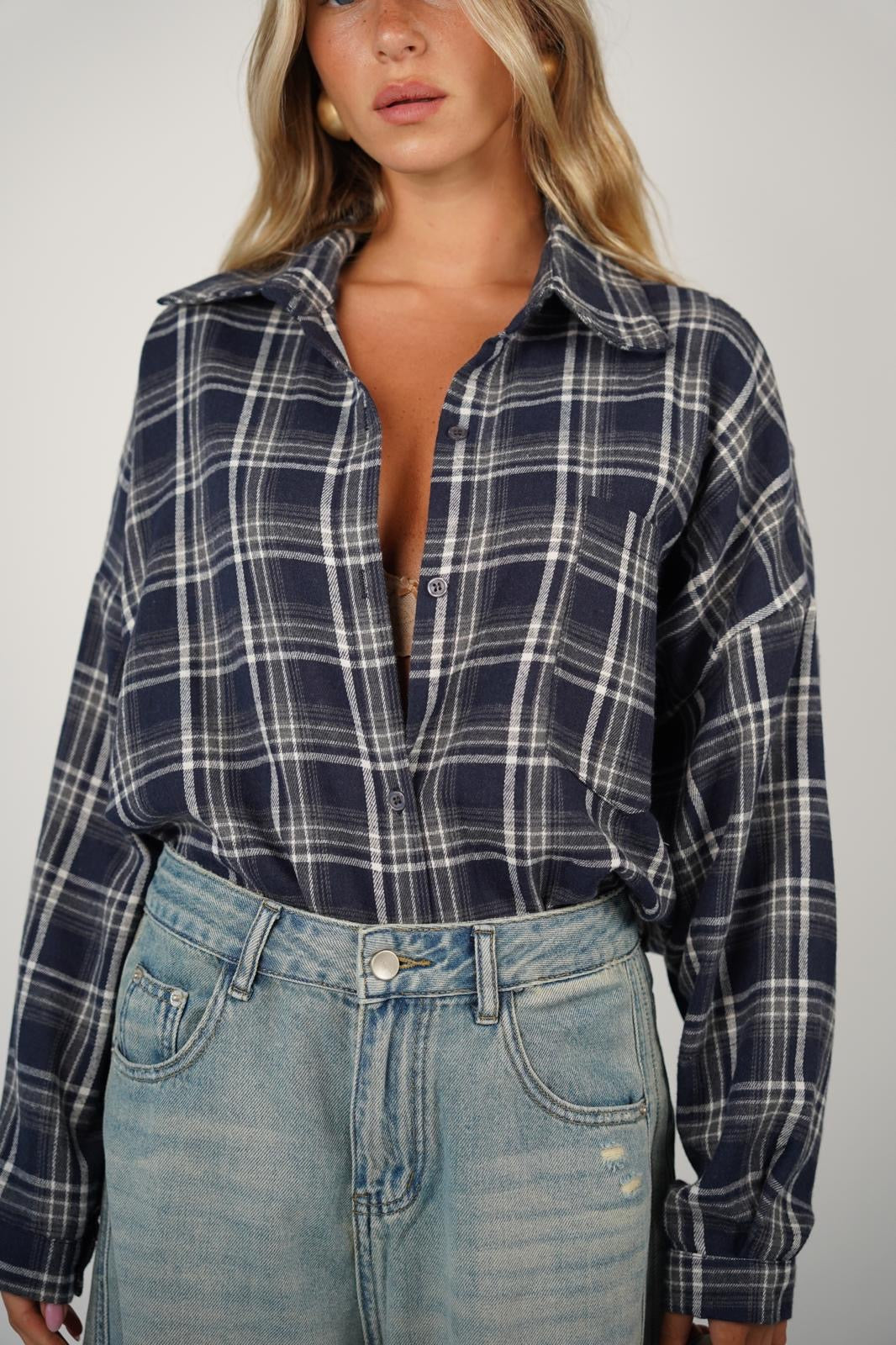 חולצה מכופתרת משבצות אנה